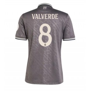 Real Madrid Federico Valverde #8 Replika Tredjetrøje 2024-25 Kortærmet